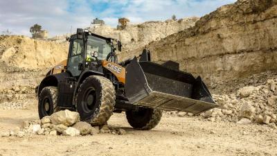 case-takes-on-100hp-segment-with-new-421g-wheel-loader-02.jpg
