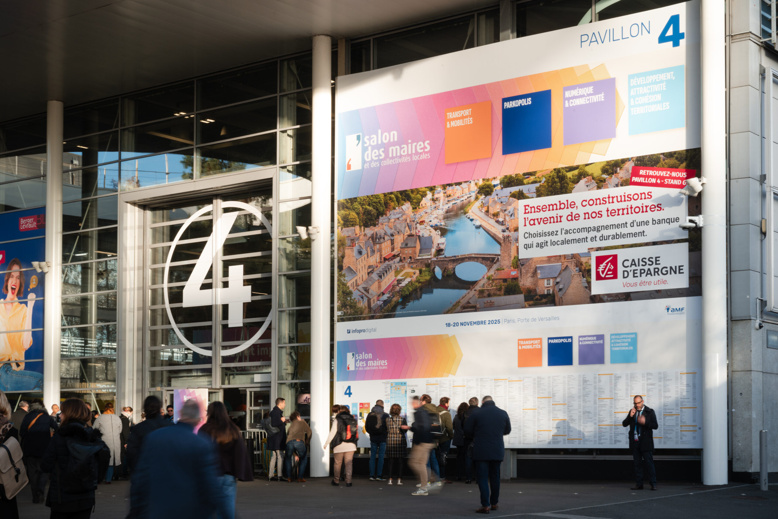Centre de Porte de Versailles – Pavillon 4